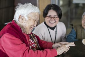 総合支援センターきりしまのケア風景